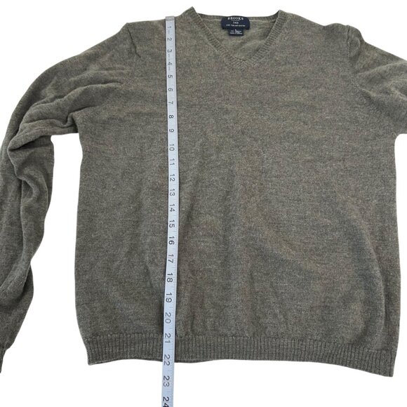 Brooks 346 Mens Fine Italian 100% Merino Wool V-Neck Sweater SZ L Olive Green - Picture 5 of 11